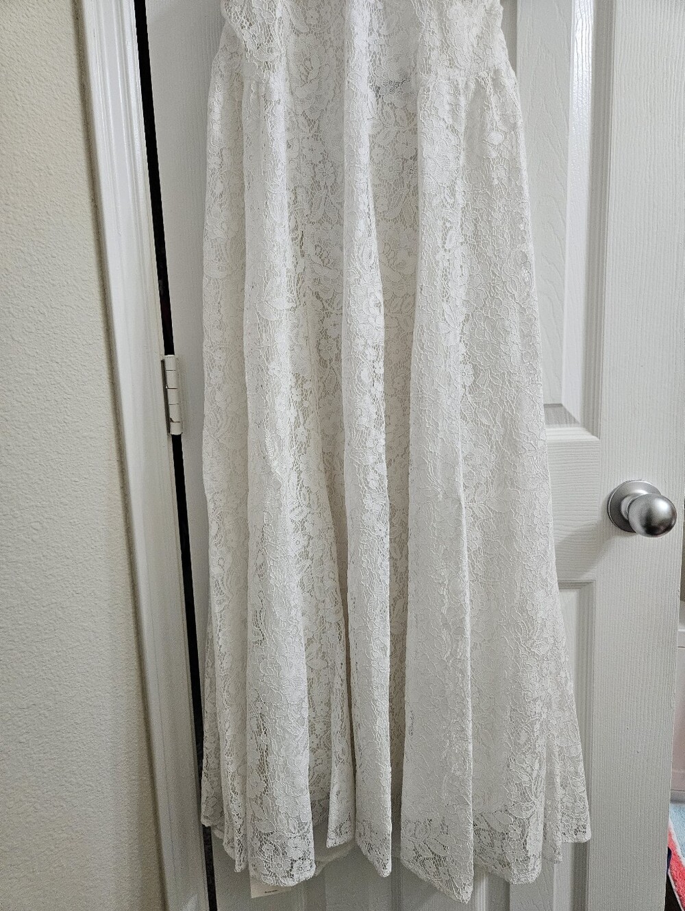 NWT Abercrombie Lace Cutout Maxi Dress With Sweetheart Neckline And Puff Sleeve - Picture 3 of 14